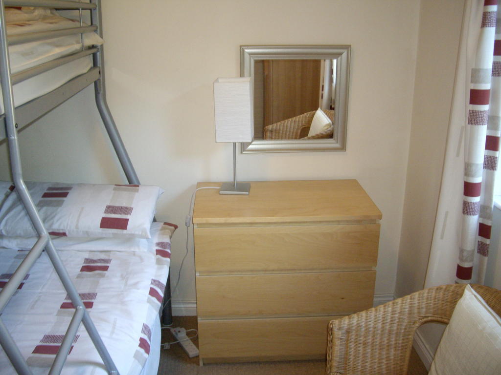 Causeway Holiday Homes Колрейн Экстерьер фото