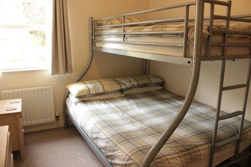 Causeway Holiday Homes Колрейн Экстерьер фото
